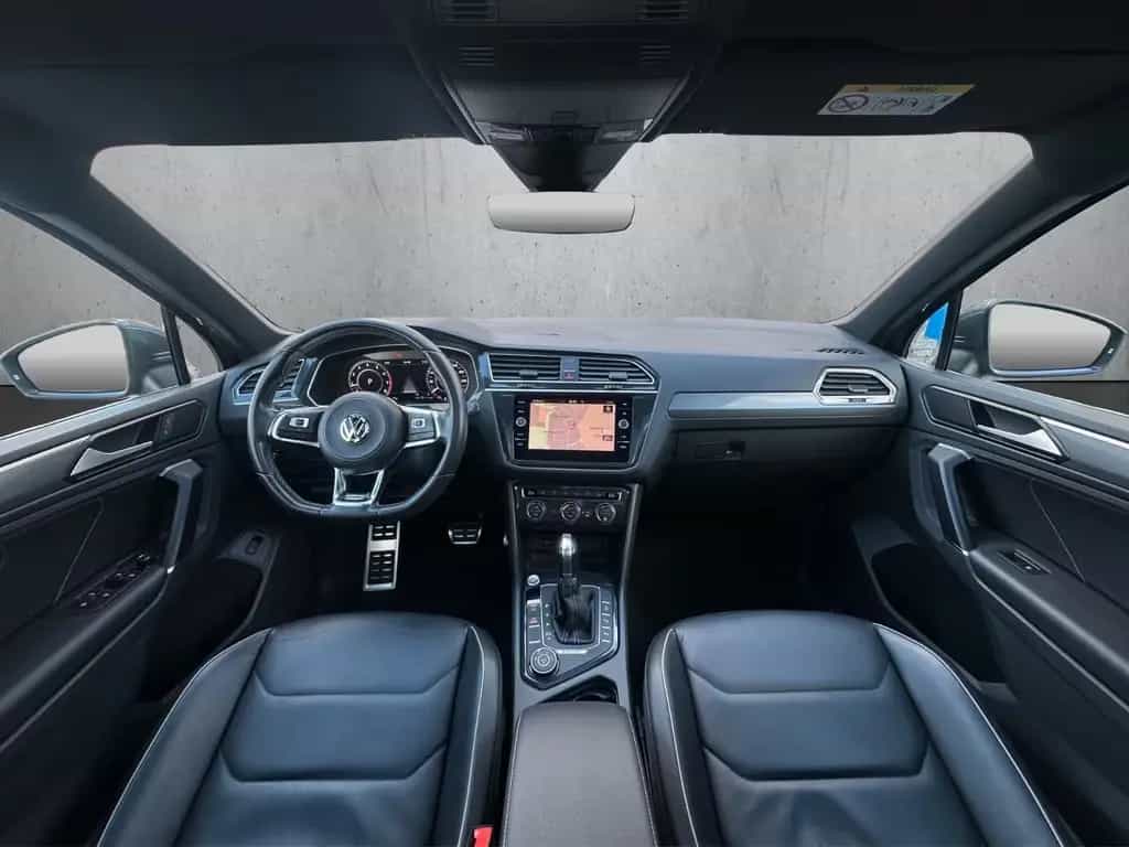 Volkswagen Tiguan R-Line 4M ACC Pano LED Memory RFK AHK DSG 01/2018-photo-15