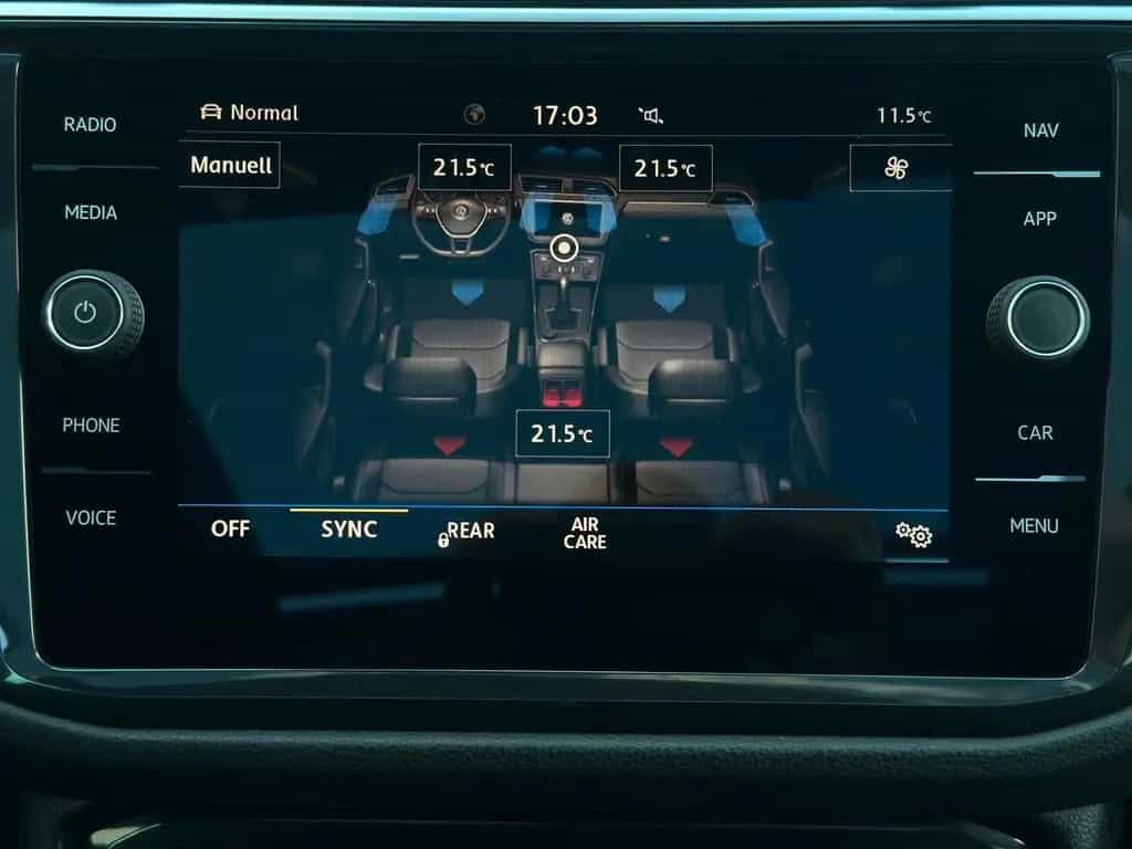Volkswagen Tiguan R-Line 4M ACC Pano LED Memory RFK AHK DSG 01/2018-photo-28