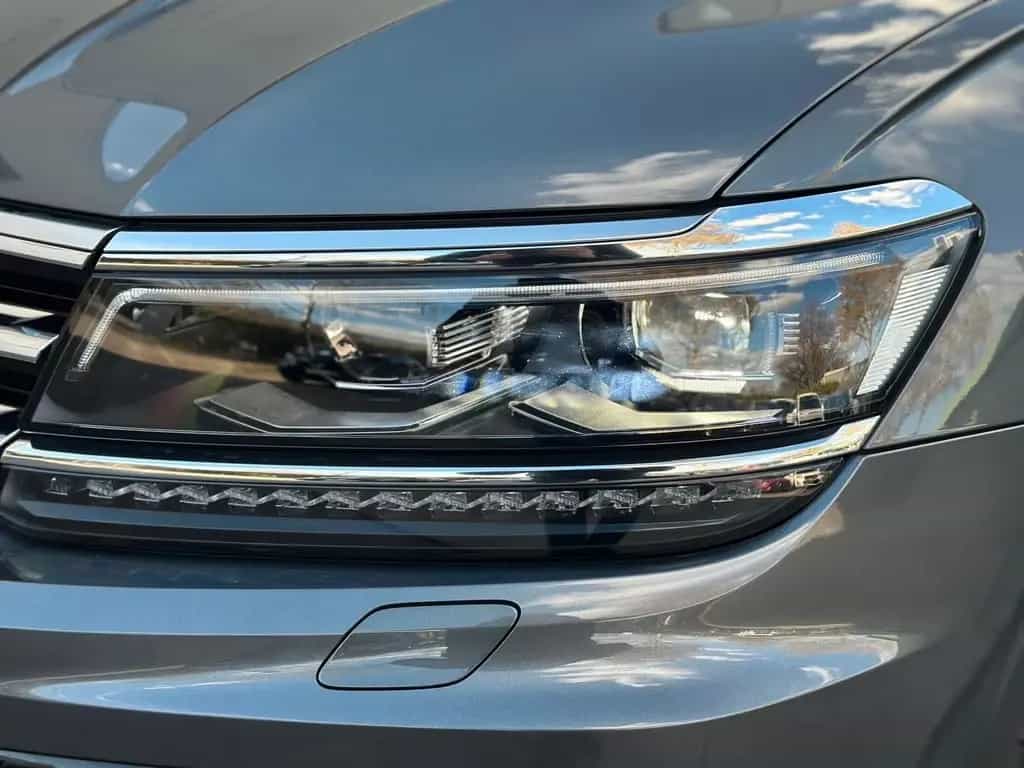 Volkswagen Tiguan R-Line 4M ACC Pano LED Memory RFK AHK DSG 01/2018-photo-8