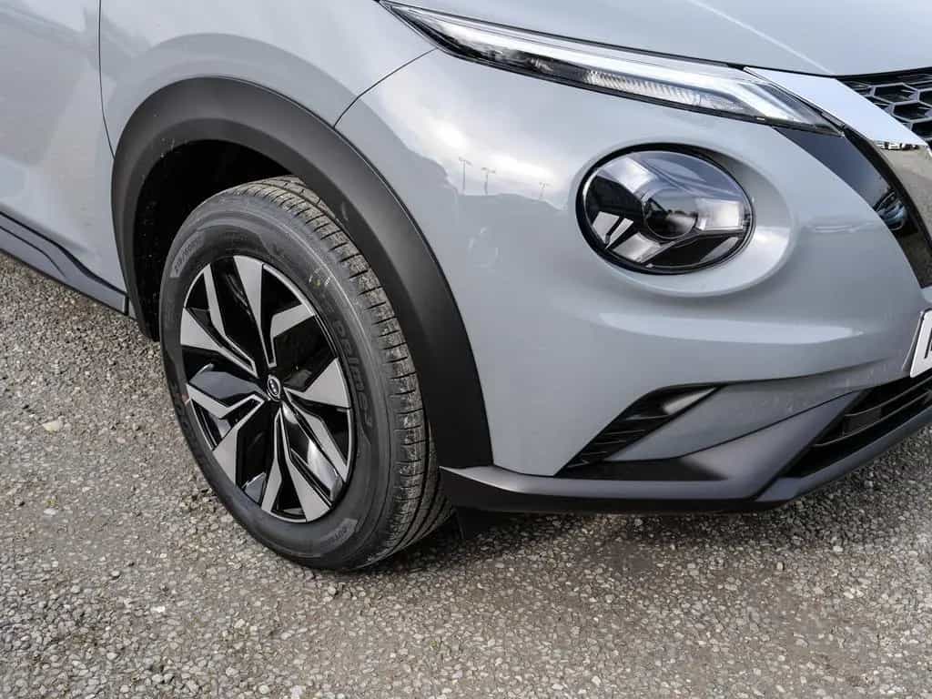 Nissan Juke Acenta 1.0 DIG-T 114PS 6MT *sofort verfügba 04/2026-photo-2
