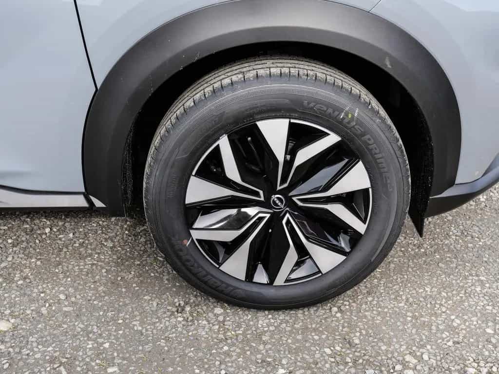 Nissan Juke Acenta 1.0 DIG-T 114PS 6MT *sofort verfügba 04/2026-photo-3