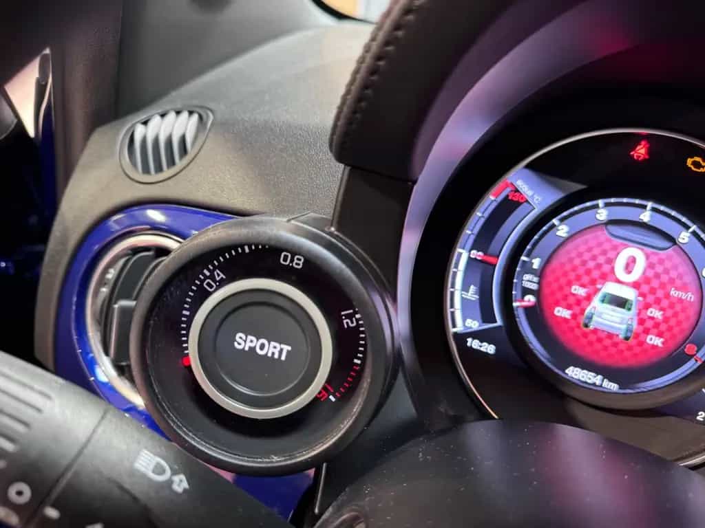 Abarth 500 595 ABARTH * PDC * SPORTPAKET * PANO * 03/2018-photo-15