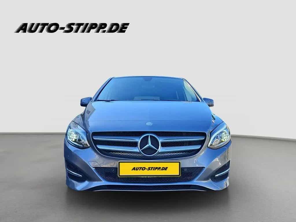 Mercedes-Benz B-Class 180 Urban NAV BLIS TEMP RFK AHK LED PARKPILOT 06/2016-photo-19