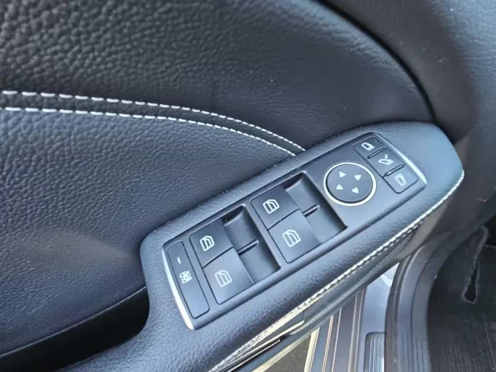 Mercedes-Benz B-Class 180 Urban NAV BLIS TEMP RFK AHK LED PARKPILOT 06/2016-photo-4