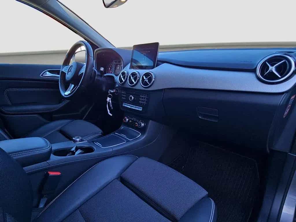 Mercedes-Benz B-Class 180 Urban NAV BLIS TEMP RFK AHK LED PARKPILOT 06/2016-photo-8