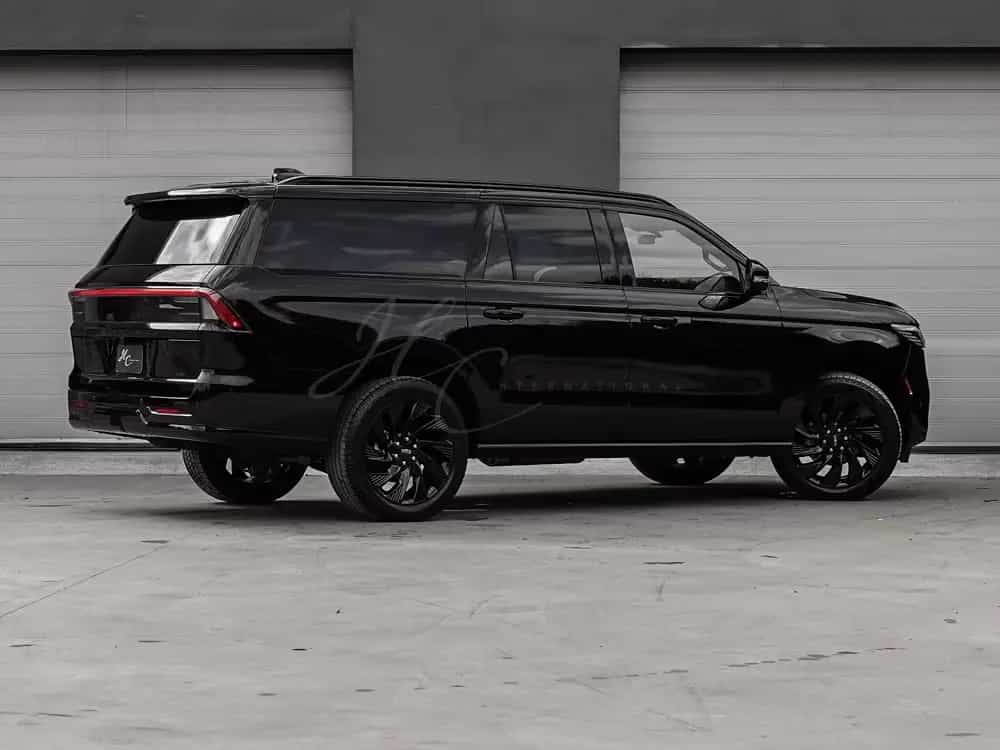 Lincoln 2025 Navigator L 4x4 Reserve T1 PRICE € 101,900 null-photo-4