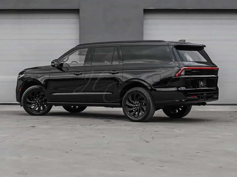 Lincoln 2025 Navigator L 4x4 Reserve T1 PRICE € 101,900 null-photo-6
