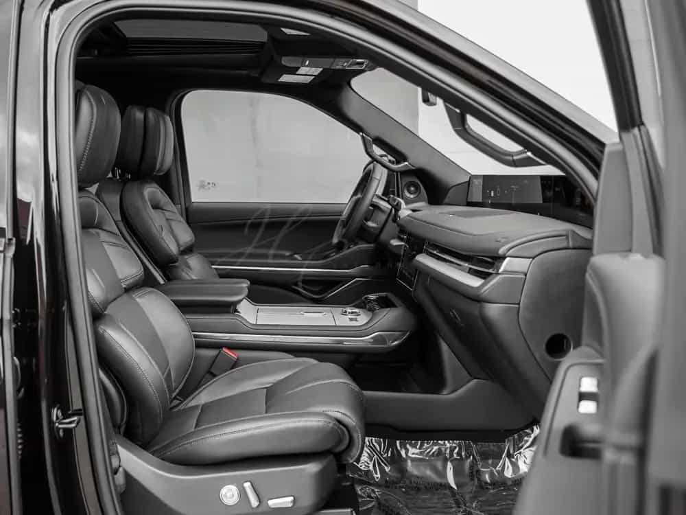 Lincoln 2025 Navigator L 4x4 Reserve T1 PRICE € 101,900 null-photo-8