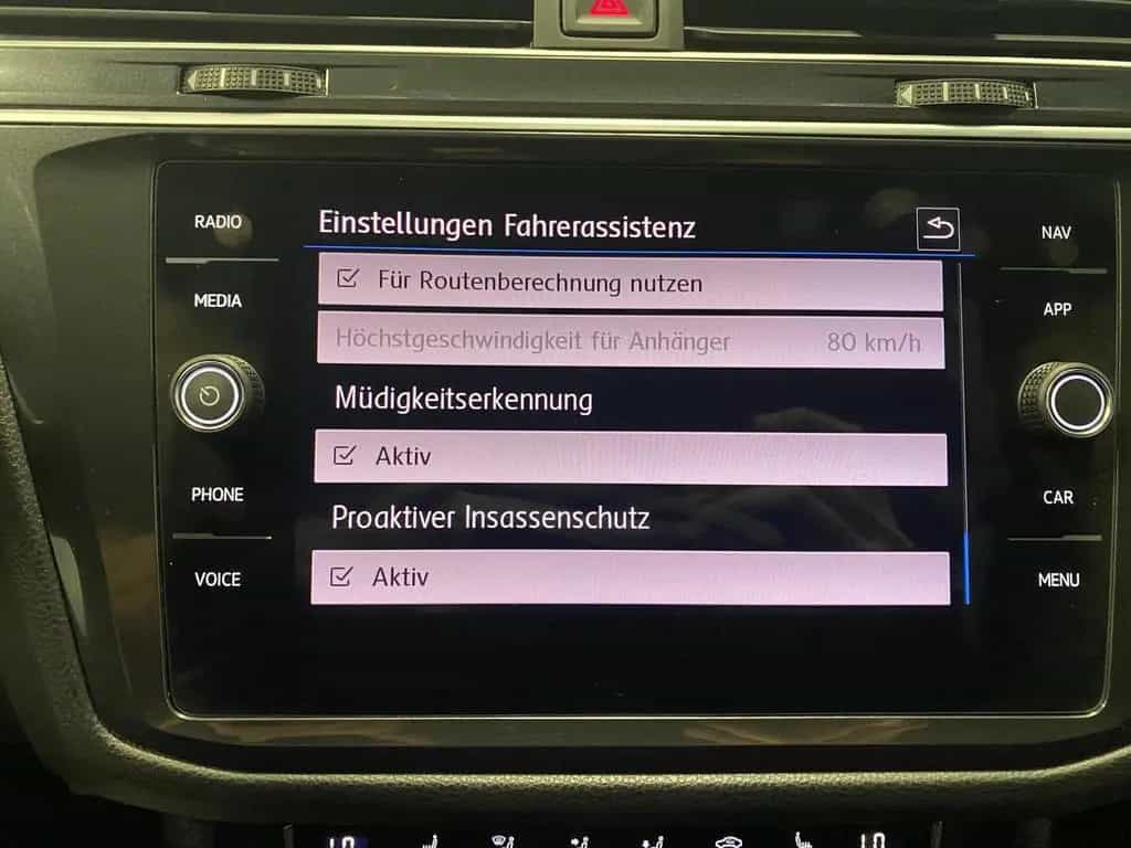 Volkswagen Tiguan Comfortline Android Auto+APP+NAVI+ACC+PDC 10/2019-photo-24