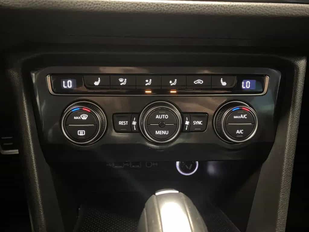 Volkswagen Tiguan Comfortline Android Auto+APP+NAVI+ACC+PDC 10/2019-photo-25