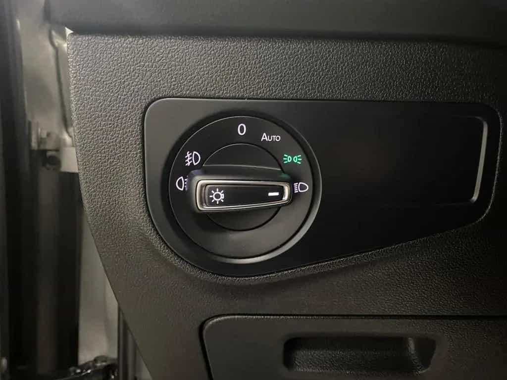 Volkswagen Tiguan Comfortline Android Auto+APP+NAVI+ACC+PDC 10/2019-photo-27