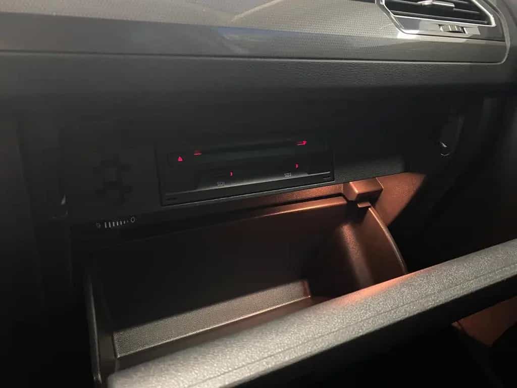 Volkswagen Tiguan Comfortline Android Auto+APP+NAVI+ACC+PDC 10/2019-photo-31