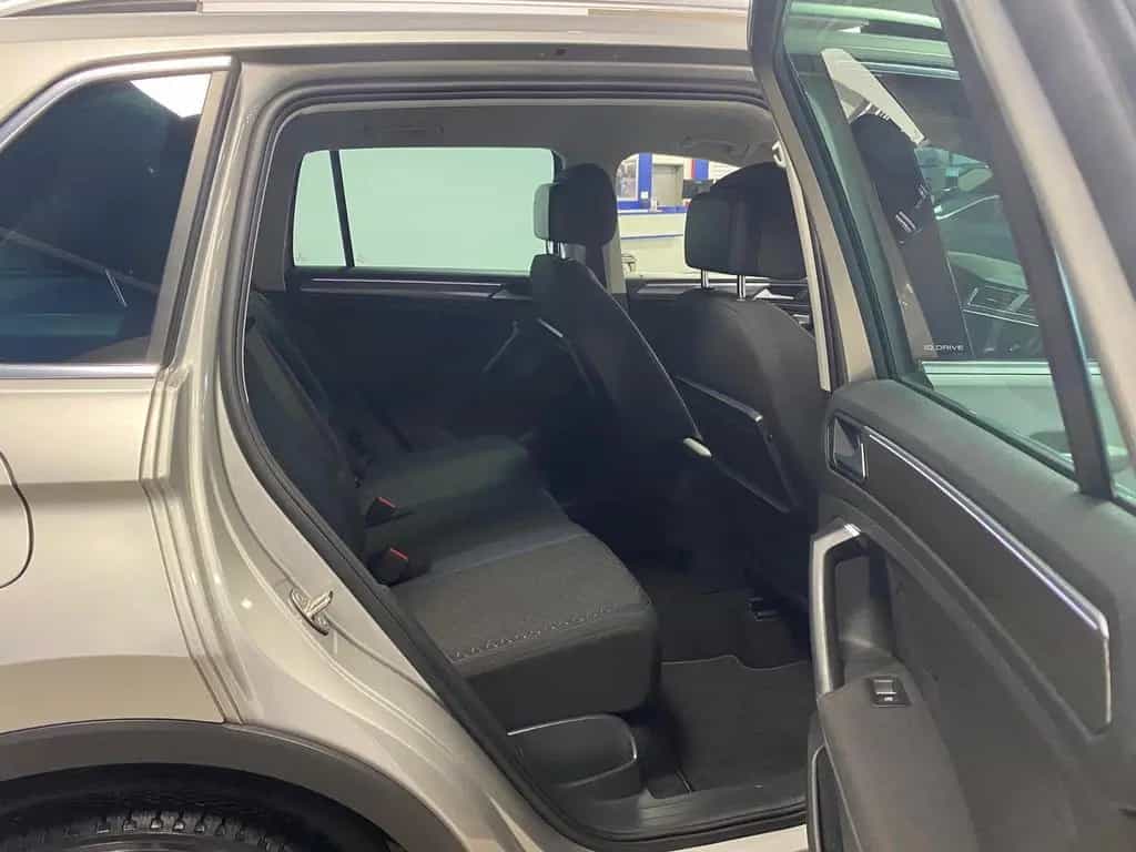 Volkswagen Tiguan Comfortline Android Auto+APP+NAVI+ACC+PDC 10/2019-photo-33