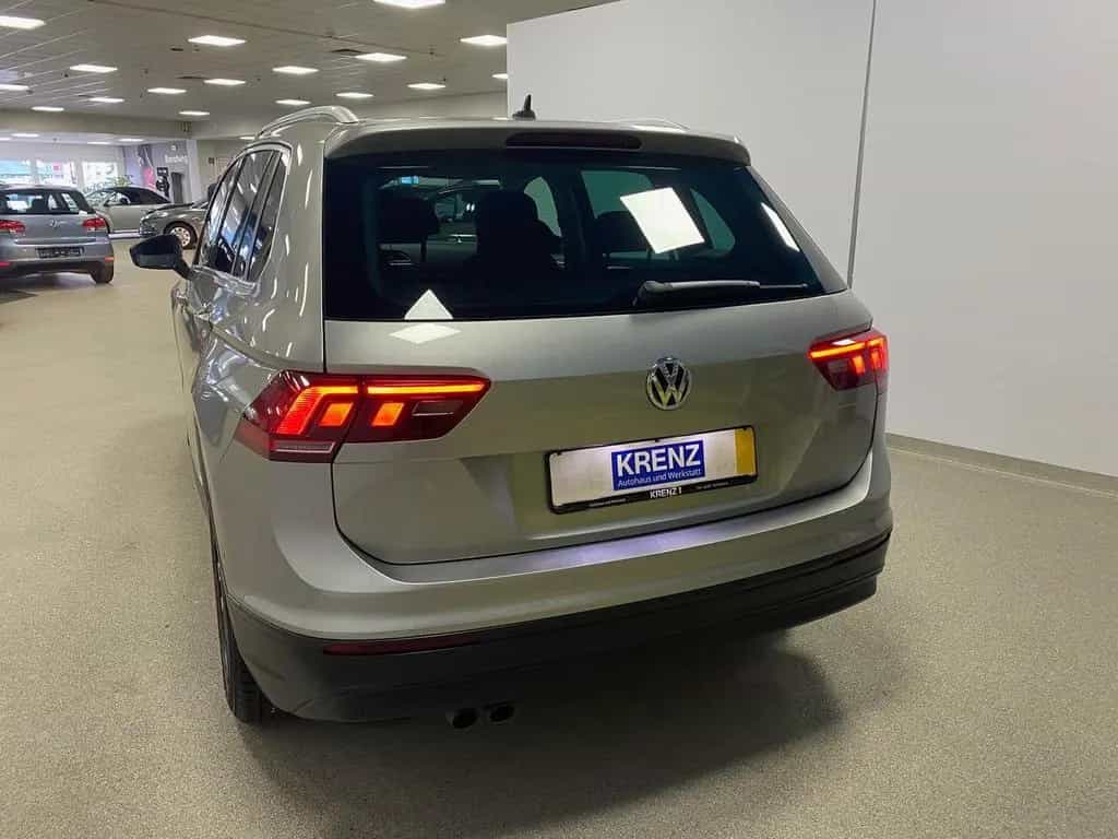 Volkswagen Tiguan Comfortline Android Auto+APP+NAVI+ACC+PDC 10/2019-photo-7