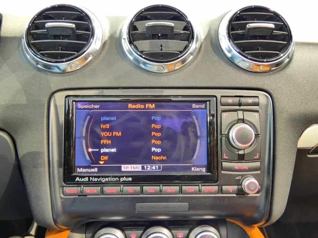 Audi TTS Roadster Quattro Xenon/Navi/Leder/SHZ/PDC 04/2012-photo-15