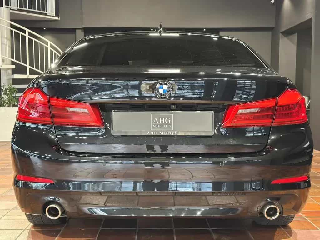 BMW 5 Series 520d ACC DRIVING-ASSISTANT STANDHEIZUNG LIVE-COC 01/2020-photo-3