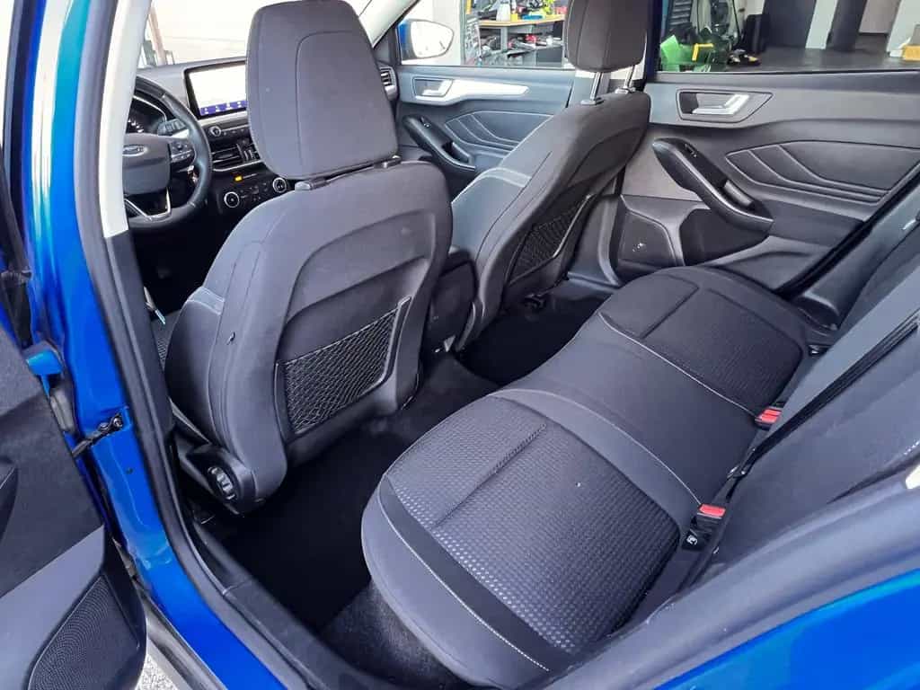 Ford Focus Lim. Cool & Connect 12/2020-photo-12