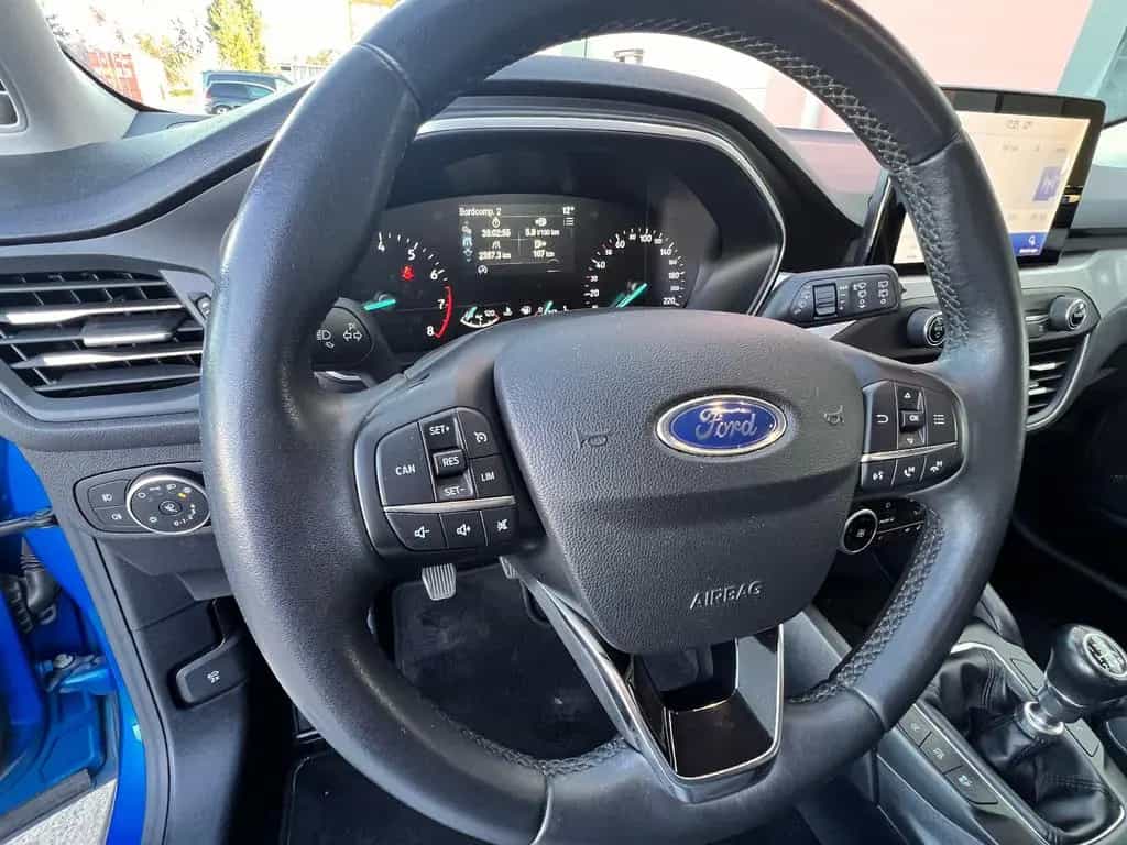 Ford Focus Lim. Cool & Connect 12/2020-photo-13