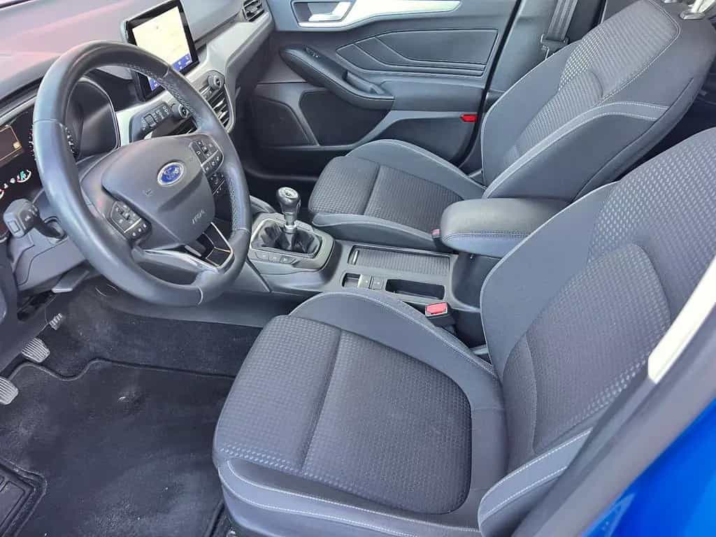 Ford Focus Lim. Cool & Connect 12/2020-photo-8
