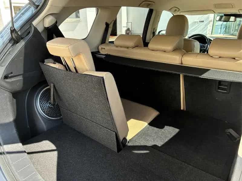Mitsubishi Outlander 2.0 4WD CVT 7-Sitzer, Top 10/2017-photo-10