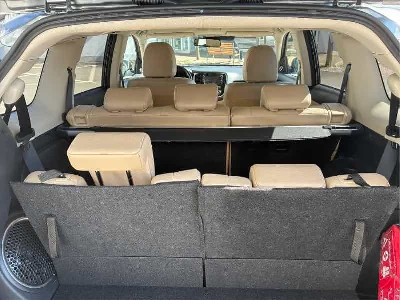 Mitsubishi Outlander 2.0 4WD CVT 7-Sitzer, Top 10/2017-photo-11