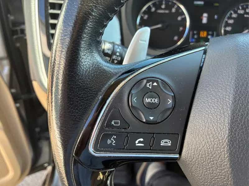 Mitsubishi Outlander 2.0 4WD CVT 7-Sitzer, Top 10/2017-photo-20