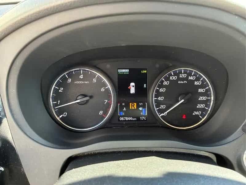 Mitsubishi Outlander 2.0 4WD CVT 7-Sitzer, Top 10/2017-photo-22