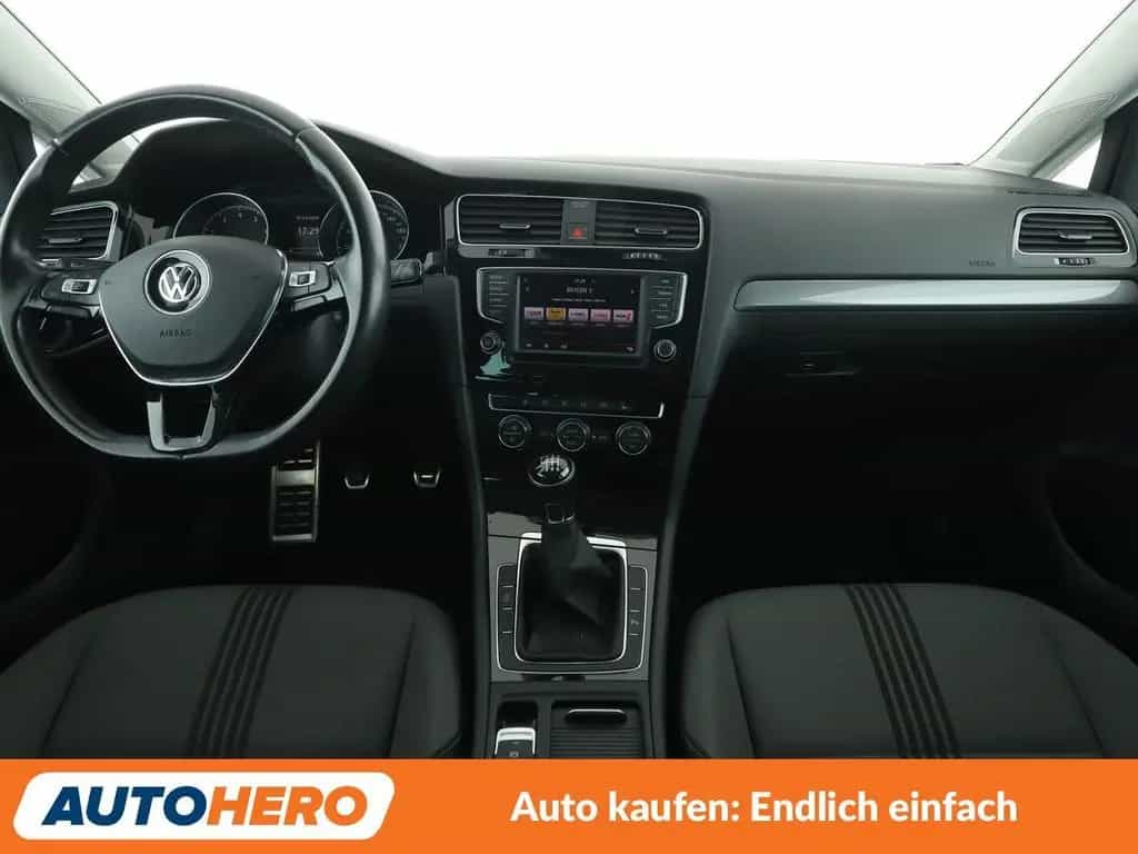 Volkswagen Golf VII 1.2 TSI Allstar BMT*PDC*SHZ*NAVI*KLIMA 05/2016-photo-11