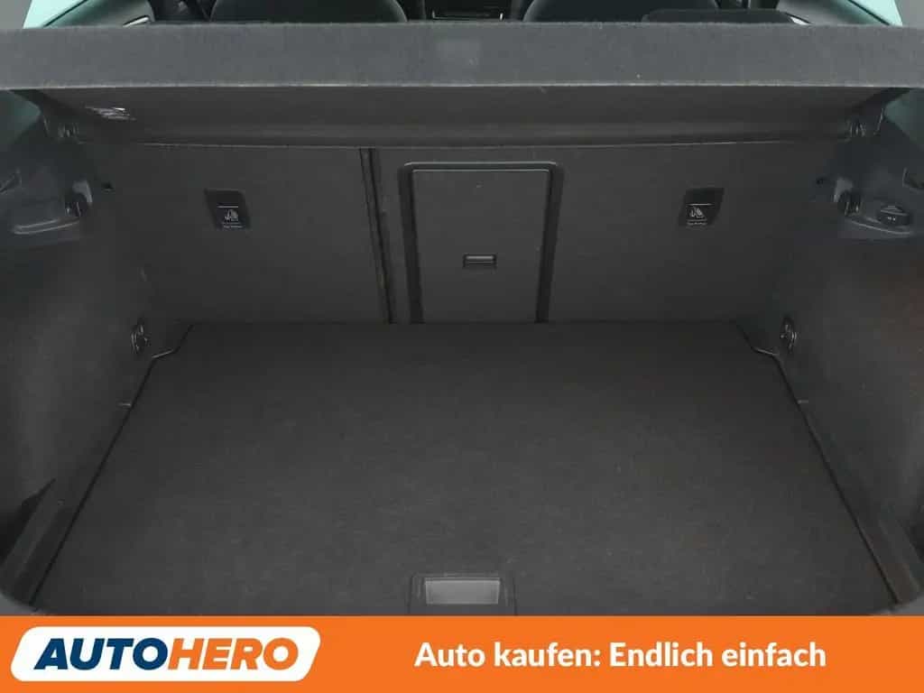 Volkswagen Golf VII 1.2 TSI Allstar BMT*PDC*SHZ*NAVI*KLIMA 05/2016-photo-17