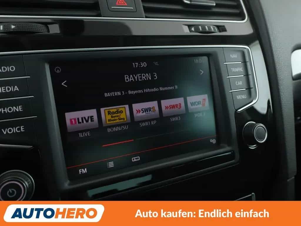 Volkswagen Golf VII 1.2 TSI Allstar BMT*PDC*SHZ*NAVI*KLIMA 05/2016-photo-20