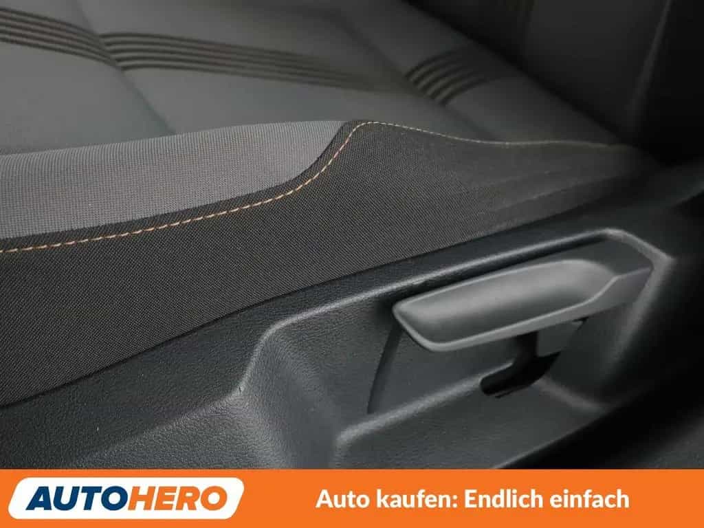Volkswagen Golf VII 1.2 TSI Allstar BMT*PDC*SHZ*NAVI*KLIMA 05/2016-photo-26