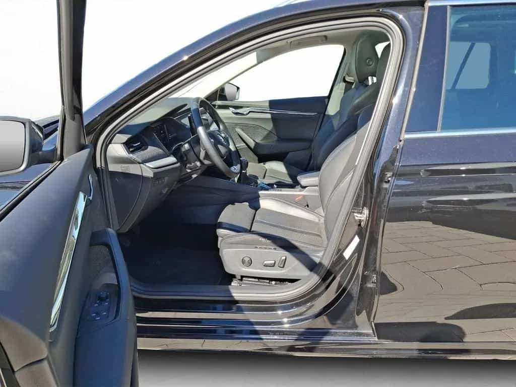 Skoda Octavia COMBI Style 1,5l TSI 150PS Matrix-LEED P 06/2023-photo-11
