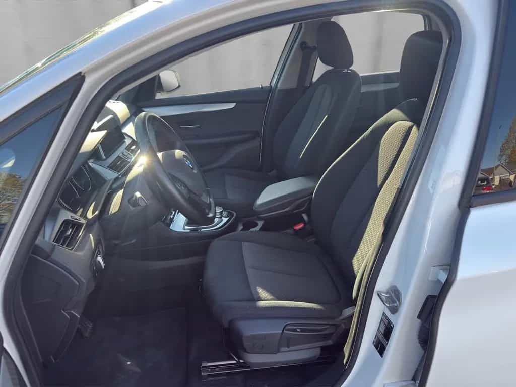 BMW 2 Series 218i Active Tourer Advantage Automatik 140PS 12/2018-photo-11