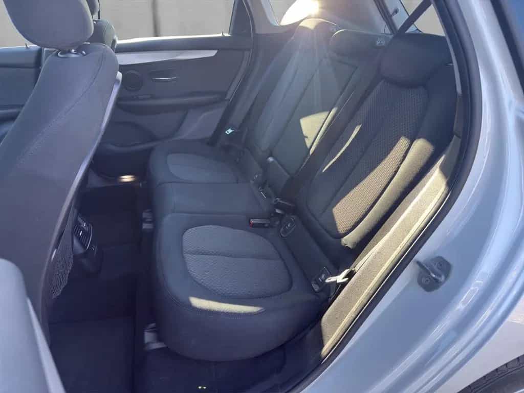 BMW 2 Series 218i Active Tourer Advantage Automatik 140PS 12/2018-photo-13