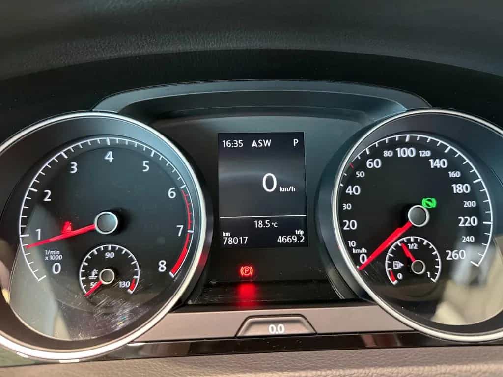 Volkswagen Golf VII Lim.*ACC*Licht- und Sicht*VW Media Con. 10/2018-photo-11