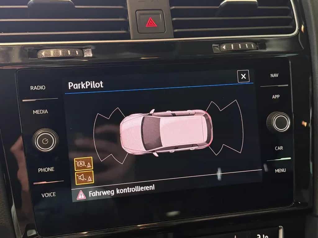 Volkswagen Golf VII Lim.*ACC*Licht- und Sicht*VW Media Con. 10/2018-photo-12