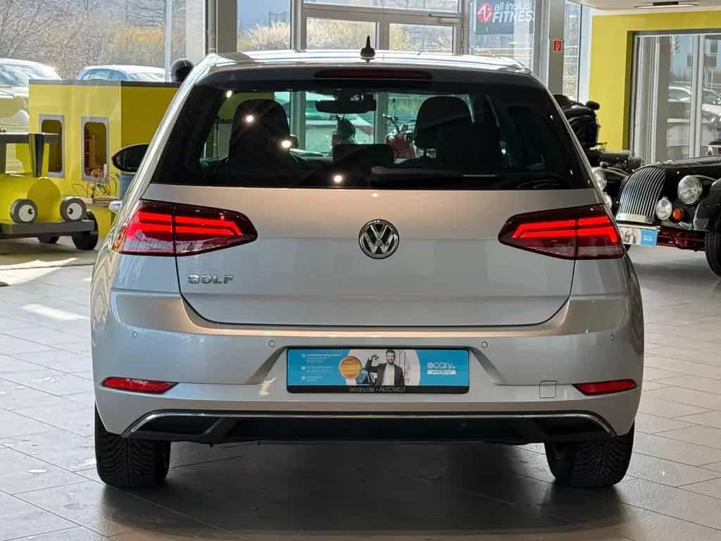 Volkswagen Golf VII Lim.*ACC*Licht- und Sicht*VW Media Con. 10/2018-photo-3