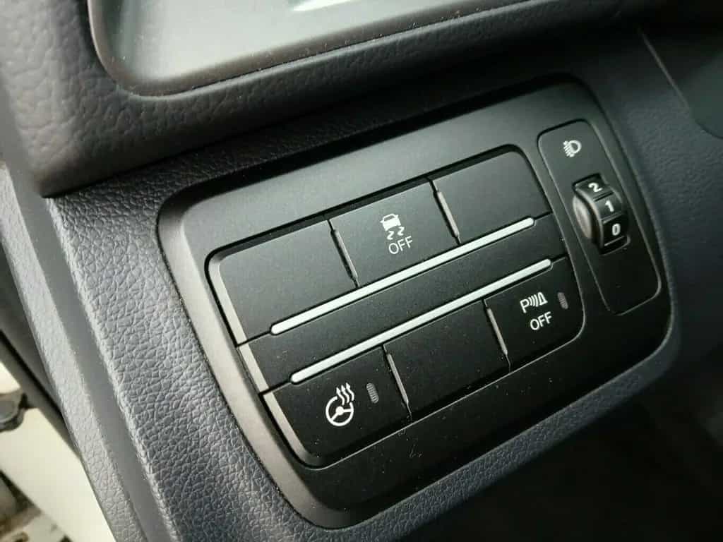 Ssangyong Tivoli Twist 01/2017-photo-12
