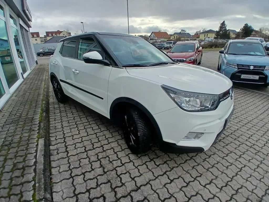 Ssangyong Tivoli Twist 01/2017-photo-5