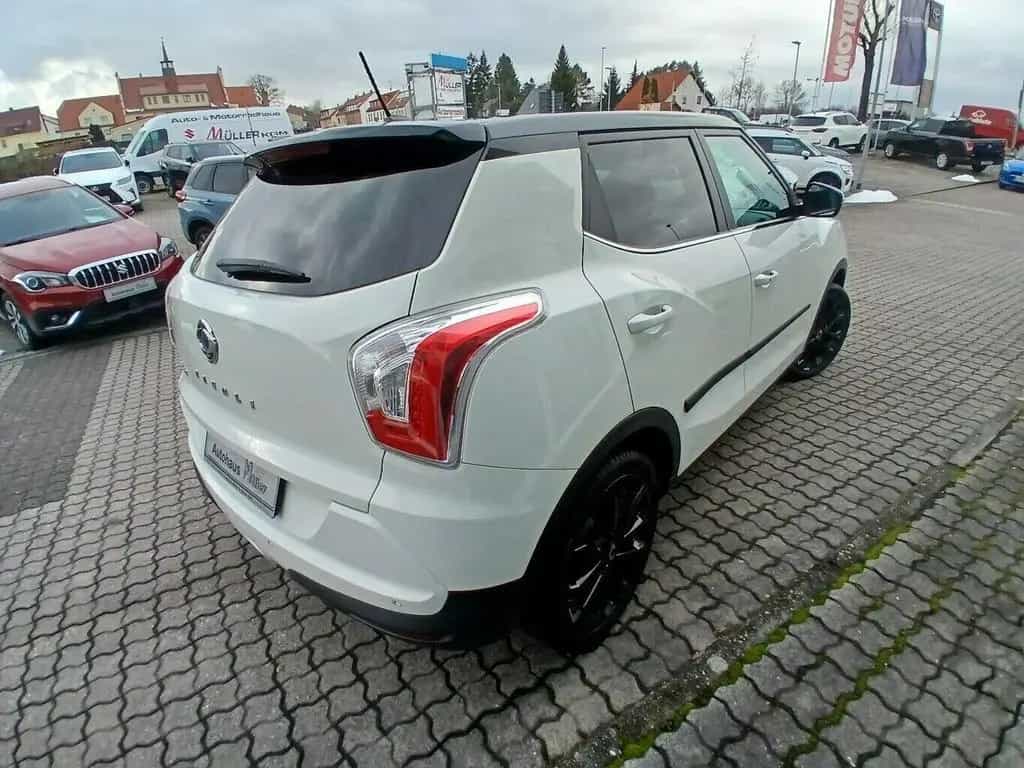 Ssangyong Tivoli Twist 01/2017-photo-6