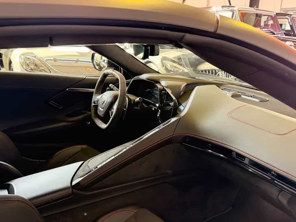 Corvette C8 Cabrio 3LT *BOSE* VOLL 05/2023-photo-11