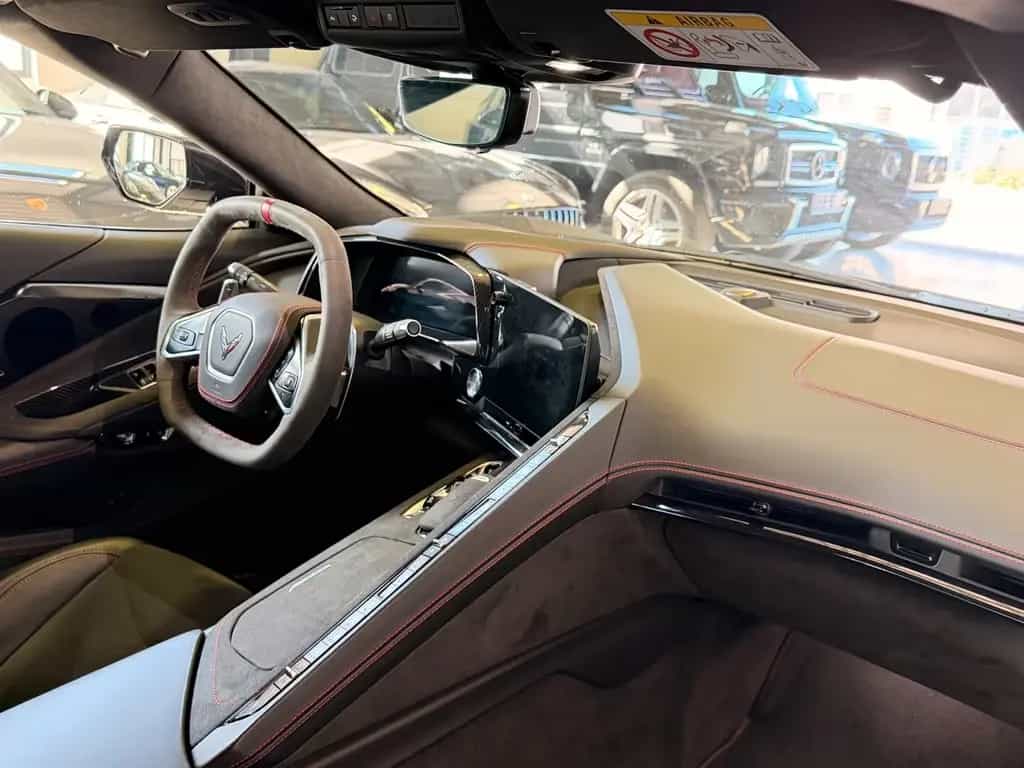 Corvette C8 Cabrio 3LT *BOSE* VOLL 05/2023-photo-12