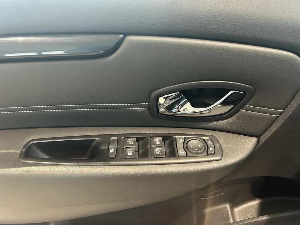 Renault Scenic Scenic III Grand BOSE Edition AUTOMATIK+ 06/2013-photo-23