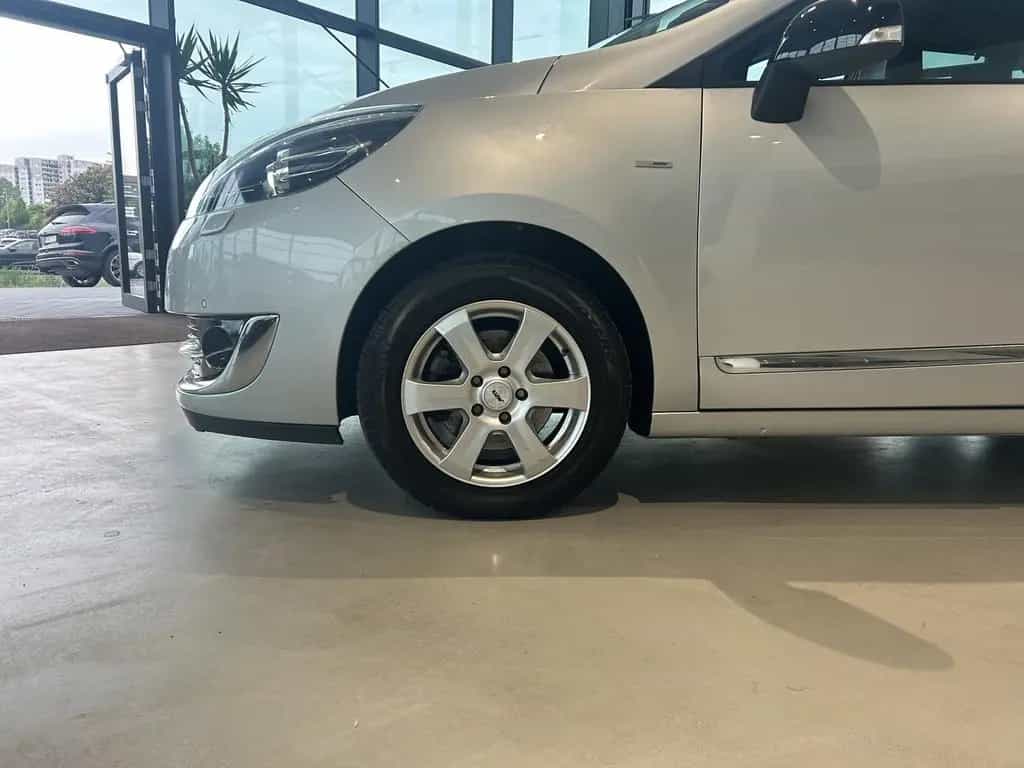 Renault Scenic Scenic III Grand BOSE Edition AUTOMATIK+ 06/2013-photo-26
