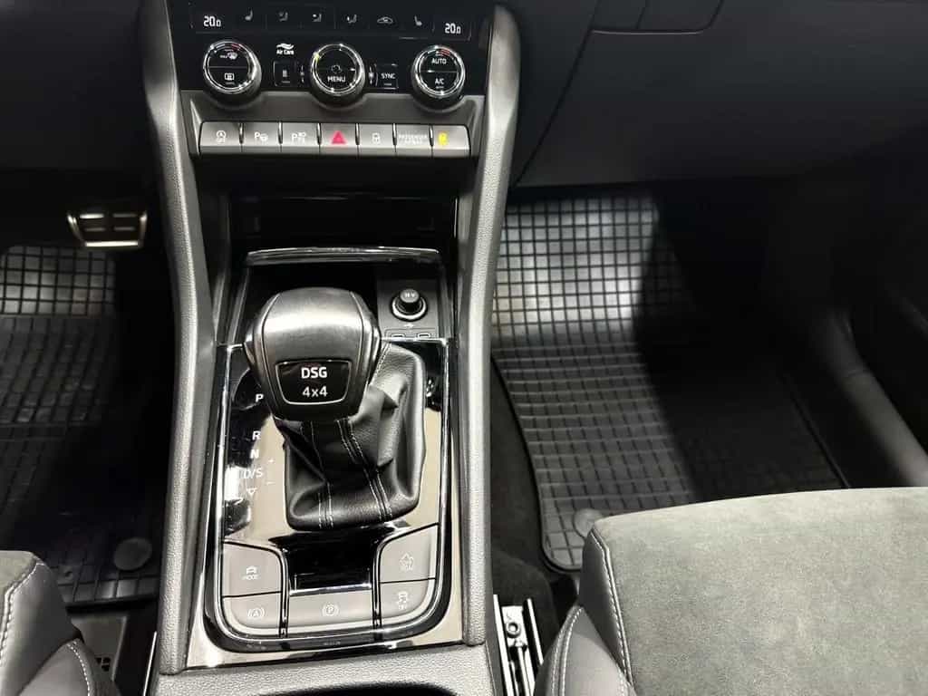 Skoda Kodiaq 2.0 TDI DSG 4x4 Sportline DCC AHK*STHZG*M 12/2021-photo-14