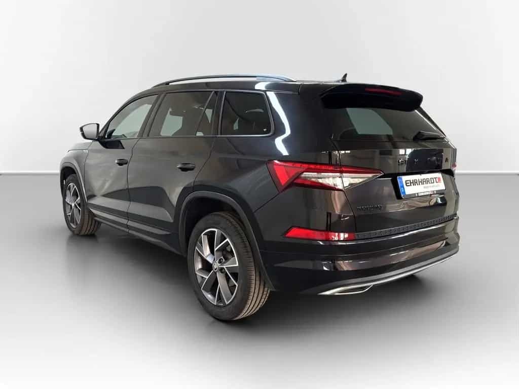 Skoda Kodiaq 2.0 TDI DSG 4x4 Sportline DCC AHK*STHZG*M 12/2021-photo-6