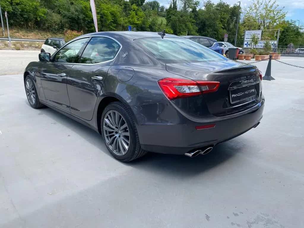 Maserati Ghibli V6 Diesel 03/2016-photo-2