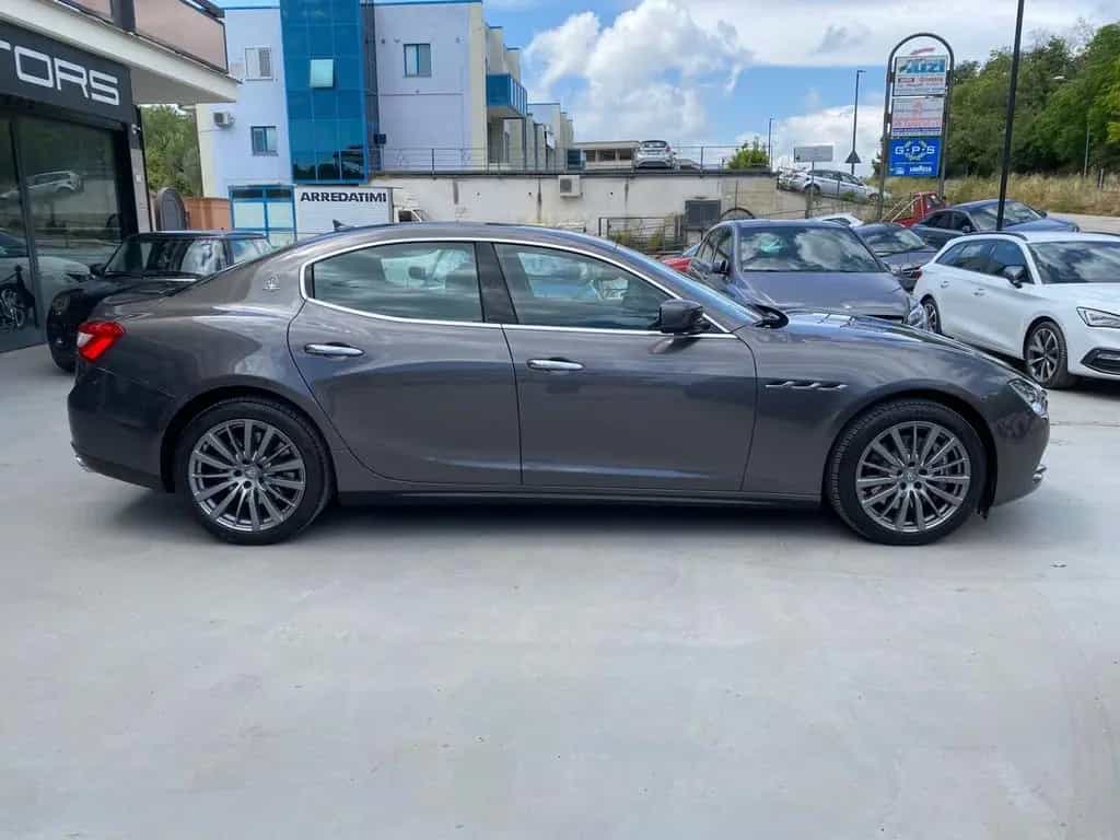 Maserati Ghibli V6 Diesel 03/2016-photo-5