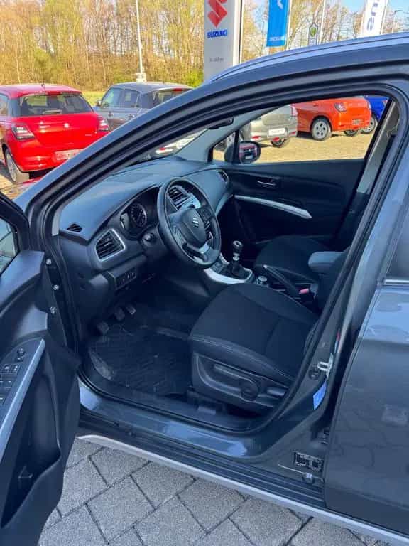 Suzuki (SX4) S-Cross S-Cross 1.4 BOOSTERJET Comfort Hybrid ALLGRIP 07/2019-photo-2