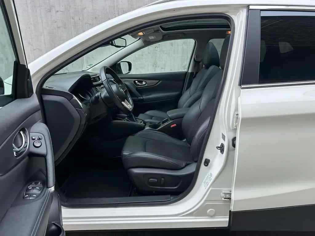 Nissan Qashqai 1.7 dCi Tekna 4x4 *PANO*LED*360° KAMERA* 06/2020-photo-10